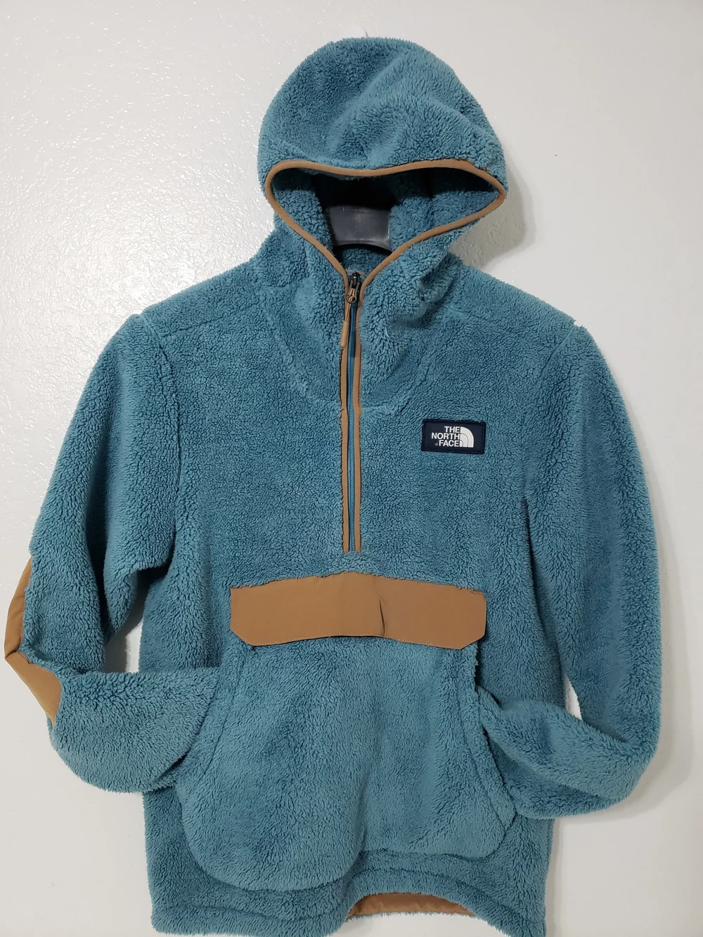The North Face Men’s Campshire Sherpa Fleece Hoodie Pullover Blue Tan Small